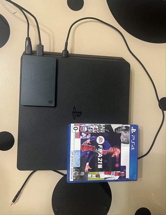 Плейстешн 4 слим 3 тб