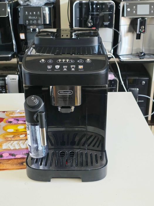 Кавомашина DeLonghi ECAM 290.61 Magnifica Evo