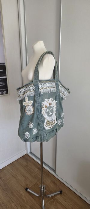 Obszerna pięknie zdobiona torebka Alex Max