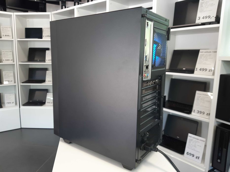 Nowy Komputer Gamingowy Ryzen 7-9800x3D 32GB 1TB SSD NVIDIA RTX 5070