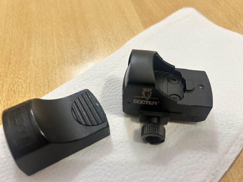 Коллиматорный прицел Docter Sight II+ точка 3.5 МОА с креплением