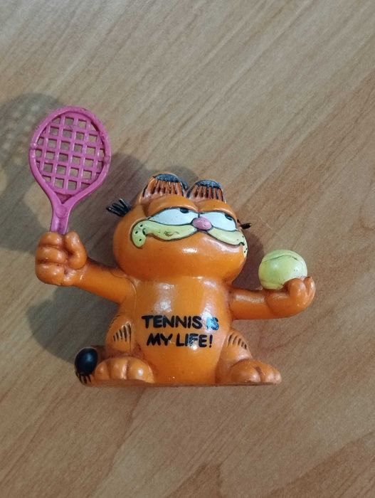 Boneco Garfield PVC Ténis