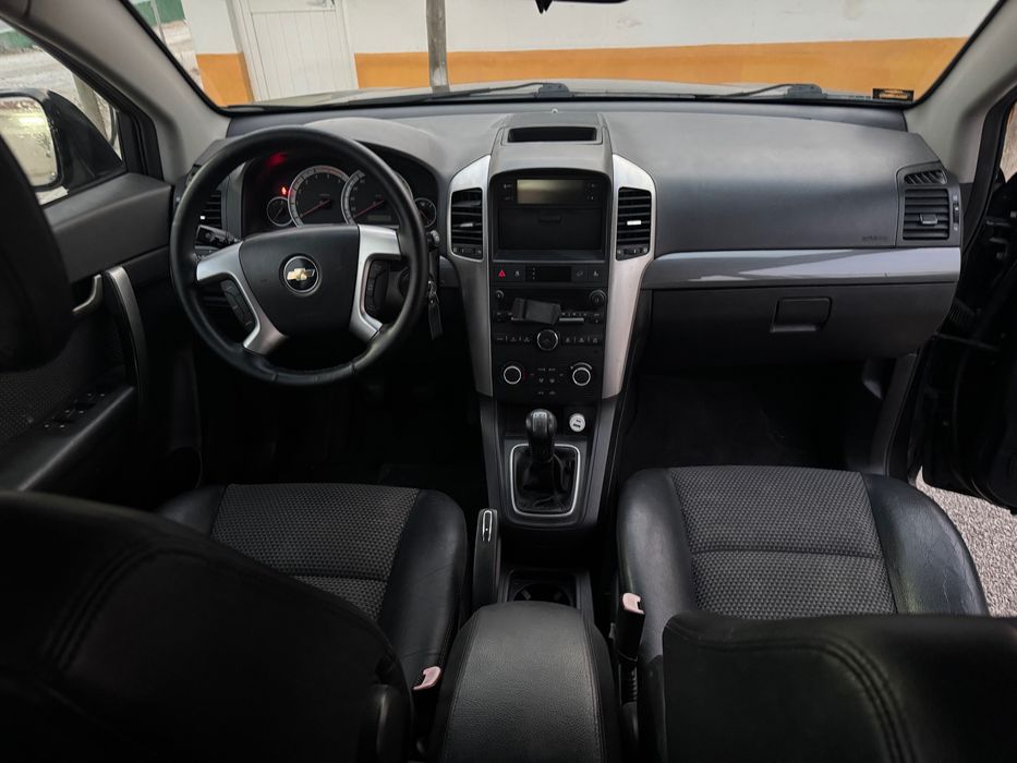 SUV Chevrolet Captiva 2.0 VCDi Diesel • 7 Lugares • Excelente Mecânica