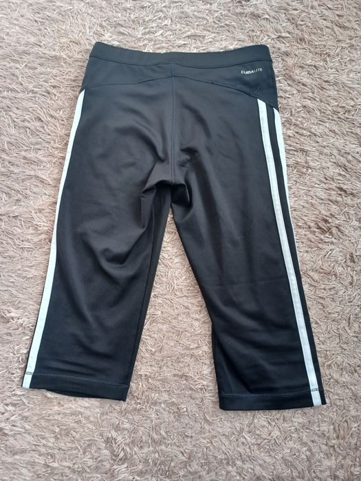 Spodnie rybaczki adidas. Getry.