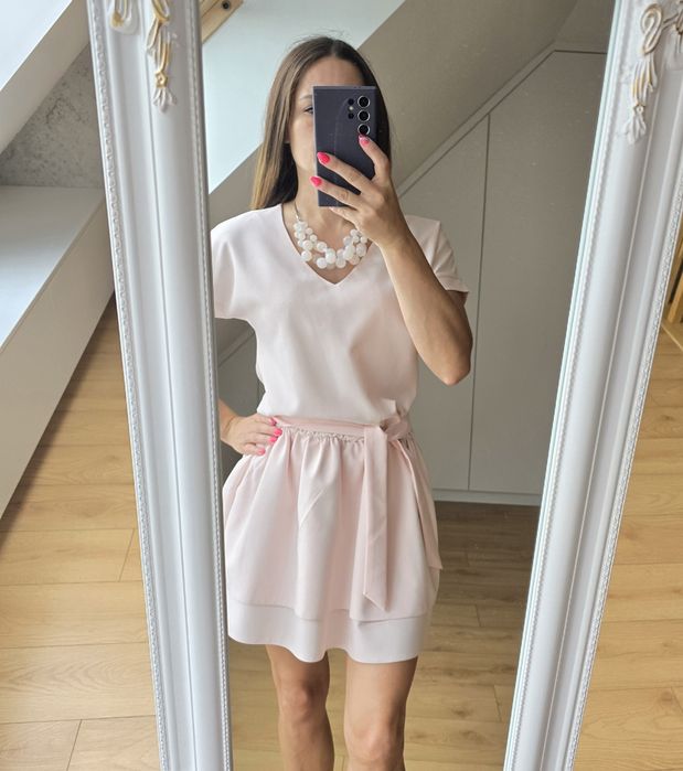 Sukienka z szarfą krótki rękaw wesele imprezowa