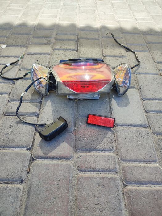 Honda pcx задні фонарі