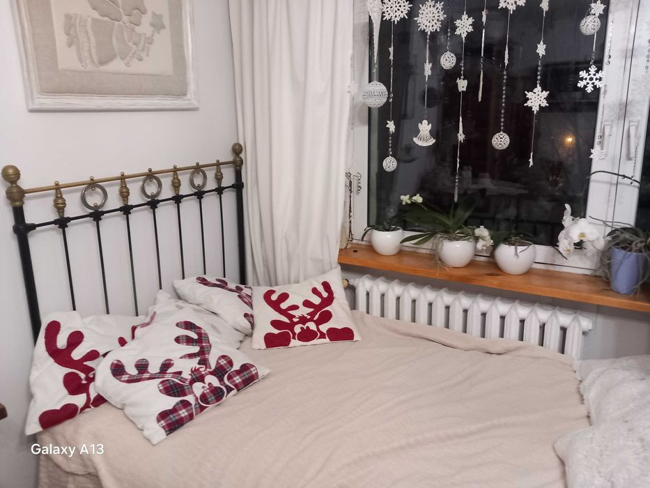 Stare Francuskie łóżko