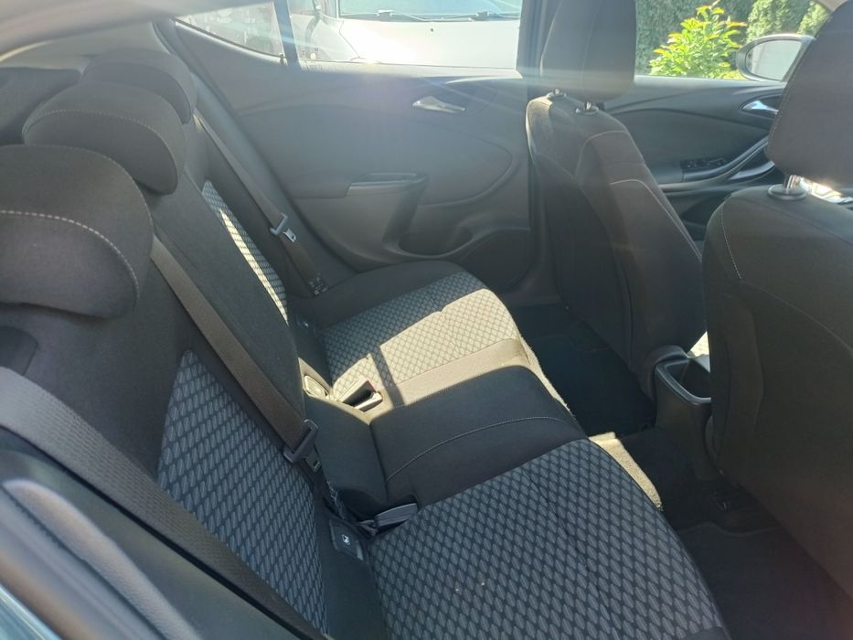 Opel Astra K  Oszczędna