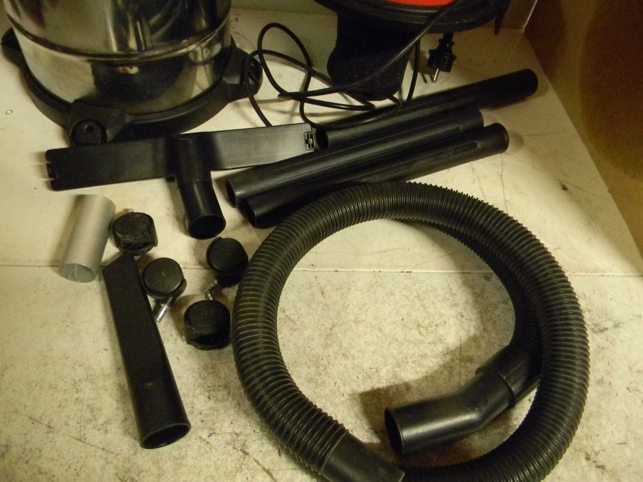 Odkurzacz do pracy na sucho i mokro EINHELL  1250W