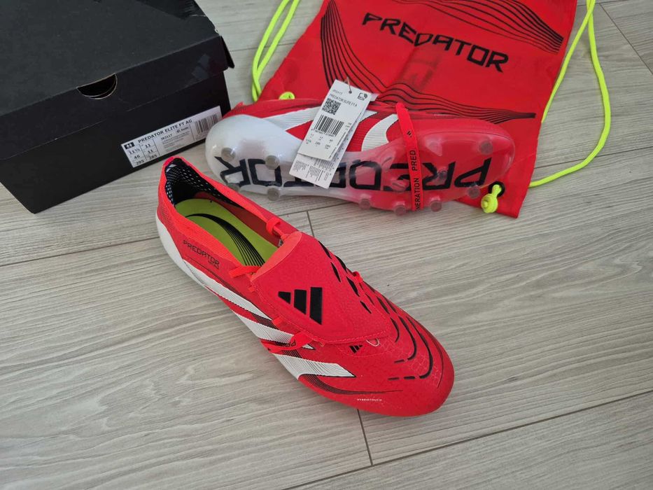 Profesjonalne korki adidas Predator Elite FT AG JR3117 rozmiar 46.