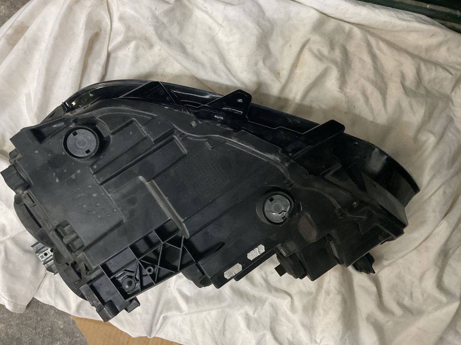 Vendo Farol de VW Passat