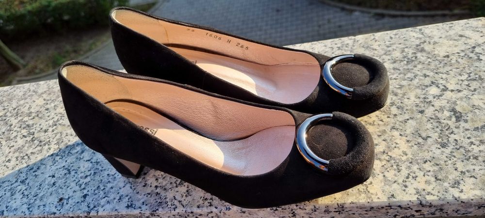 Czółenka, półbuty Gino Rossi