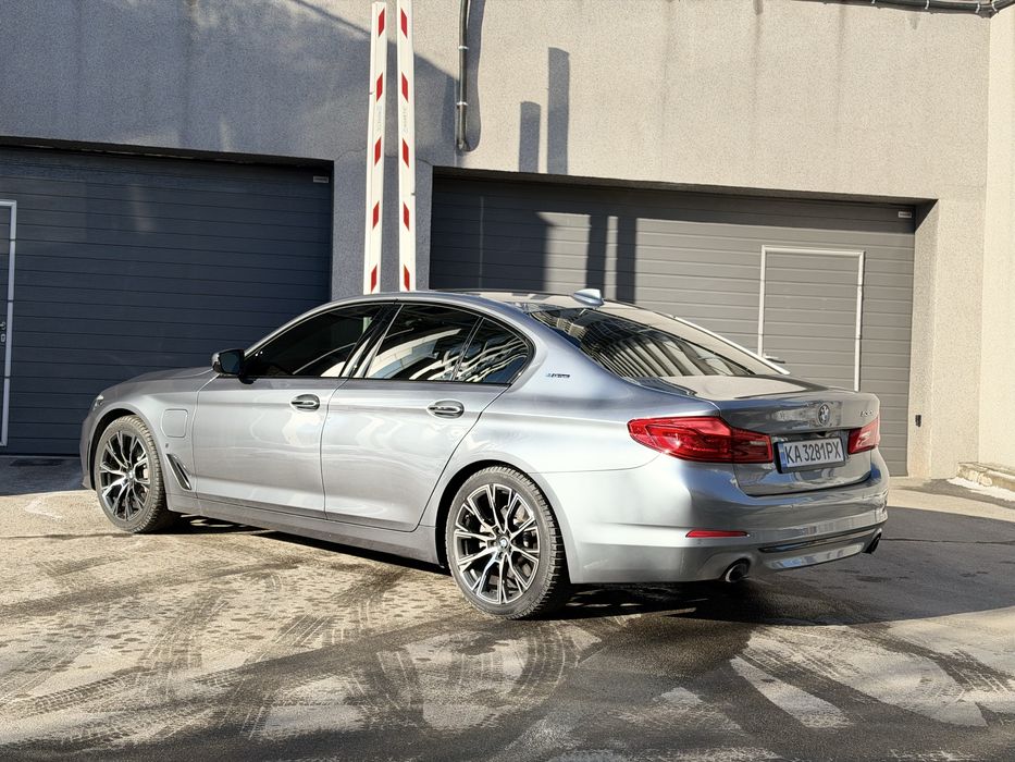 Продам   BMW g30 гибрид