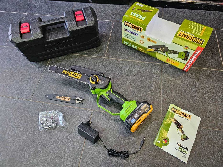 ProCraft PKA44 Мини Пила Аккумуляторная Акум.4.0Аh +2шт Шины ,2шт Цепи