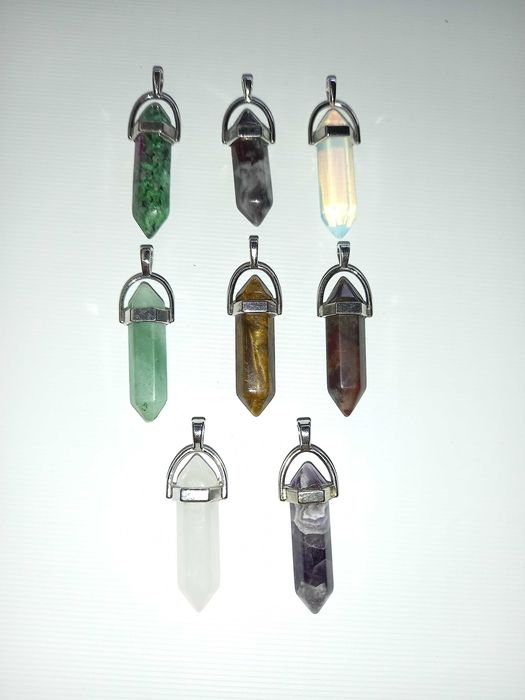 Colares Pêndulos cristais varios novo