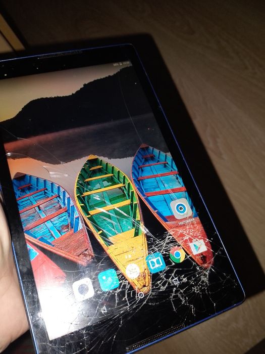 Планшет Lenovo TB3-850F