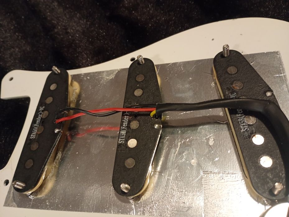 Pickguard fender Stratocaster gotowy komplet!