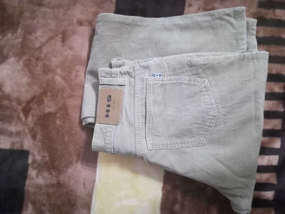 HIS, Lee, sztruks, beż, rozm. 35x34