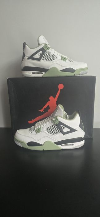 Jordan 4 seafoam rozmiary 41 i 42