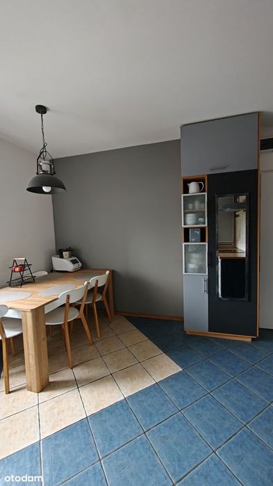 Dwupoziomowe mieszkanie 78,5 m² w Luboniu – ul. Niezłomnych
