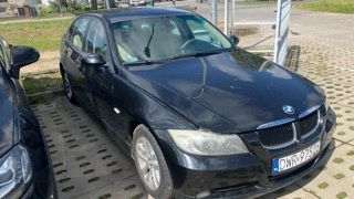 Uszkodzone BMW 320D, 2007