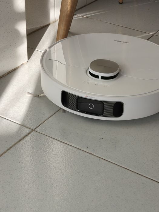 Robot aspirador Dreame L10S Ultra.
