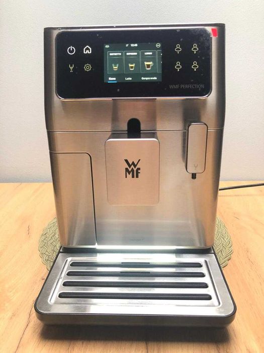 Ekspres do kawy WMF Perfection 660 CP812D