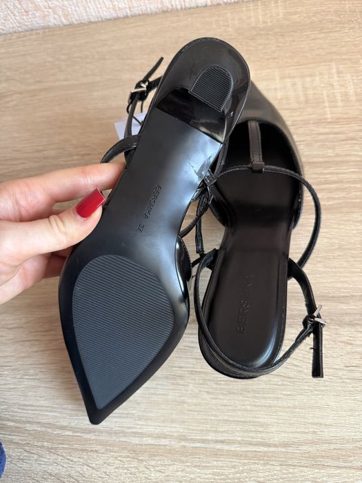 Туфлі кітен хіл Bershka НОВІ