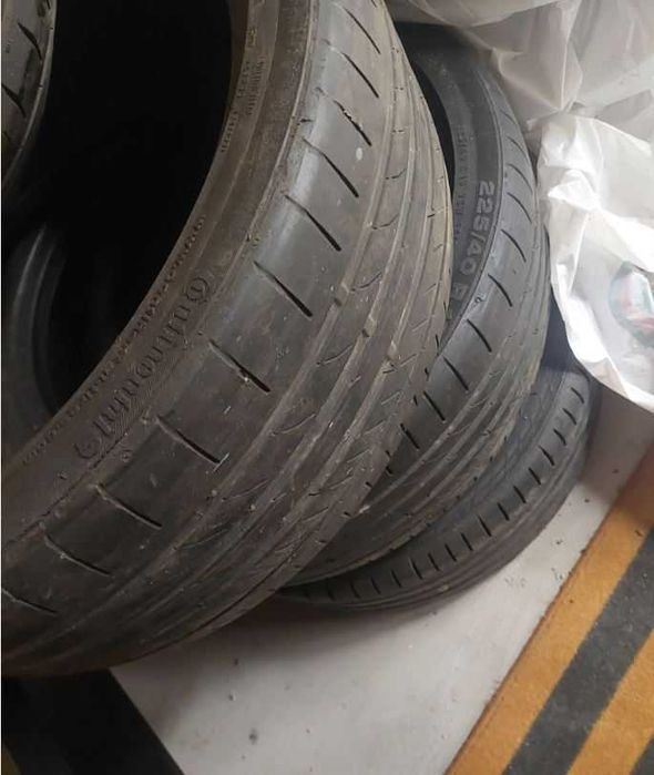 Continental - Opony 225/40 R18 2016r. - używane