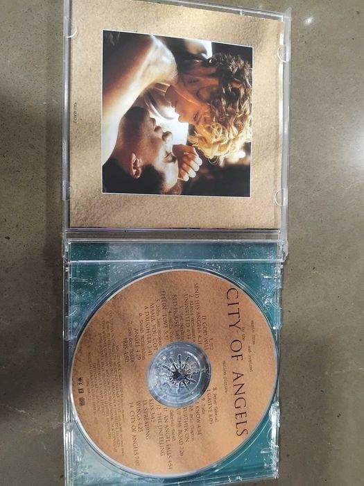 Cd de City of Angels novo