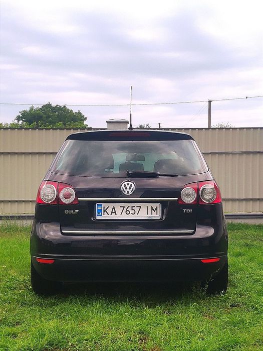 Продам Volkswagen Golf 5 Plus