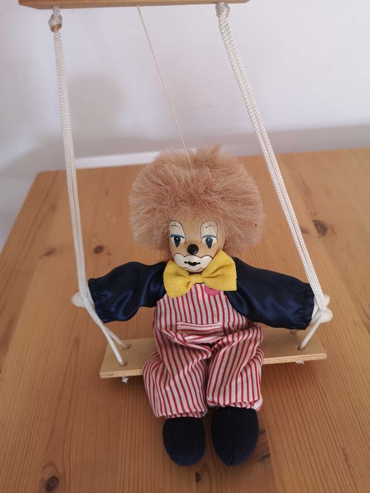 Palhaço decorativo para pendurar em baloiço