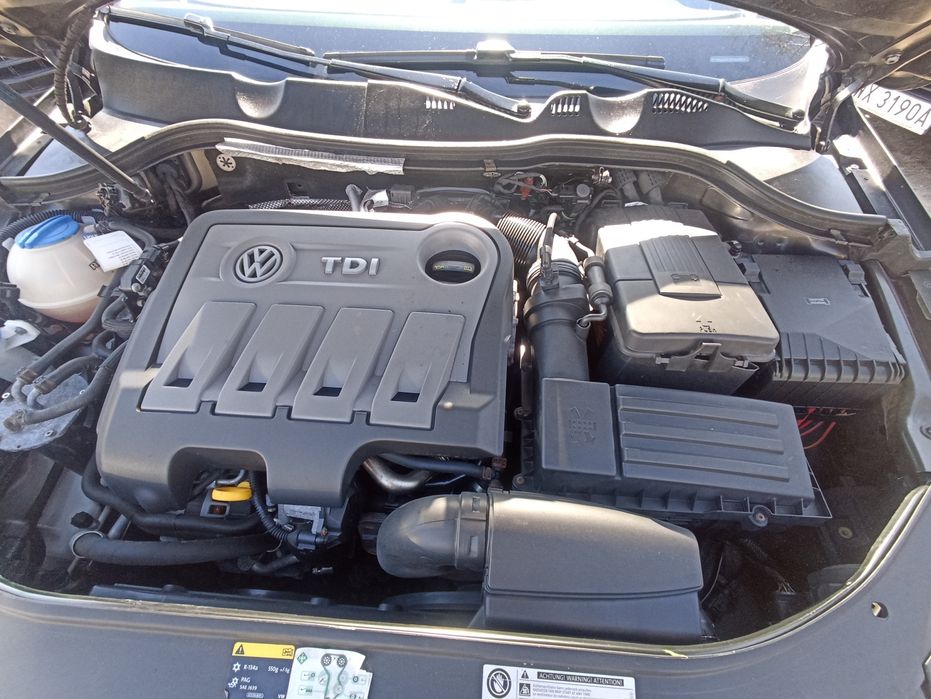 VW Passat rok 2014  2.0 tdi 140km