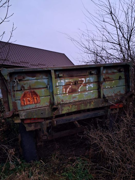 Продам зіловський причеп