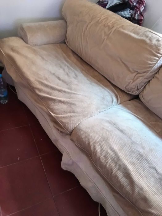 Sofá cama cumprimento mais ou 2 metro e meio