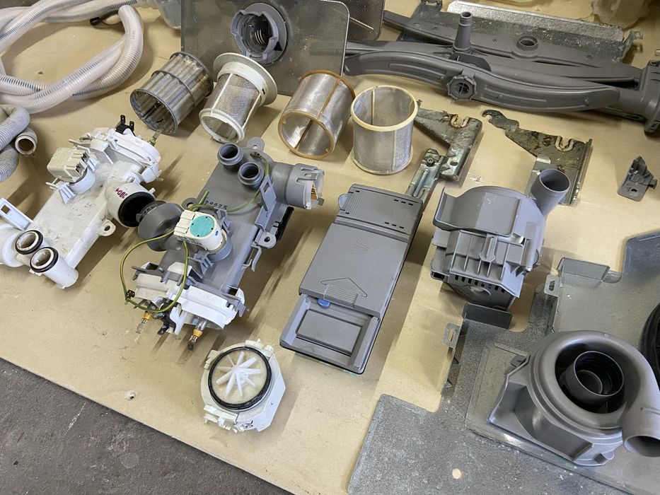 Запчастини посудомийки Bosch Siemens