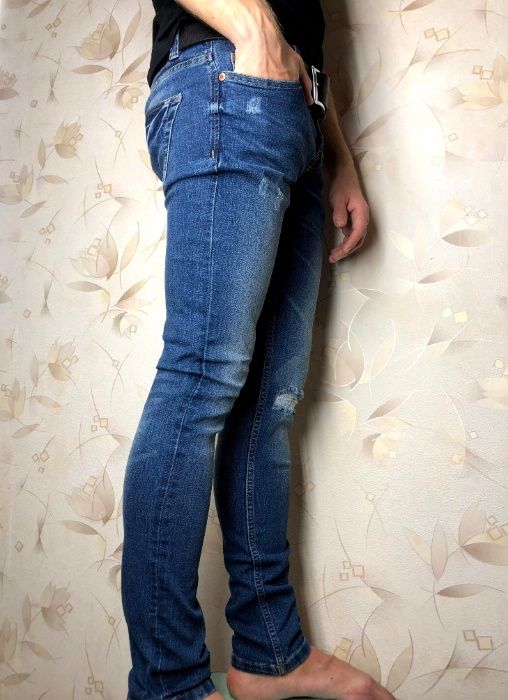 Джинсы с дыркой штаны брюки