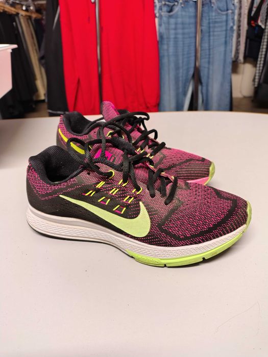 Взуття, кросівки nike, кроси  nike,Nike Air Zoom Structure 18