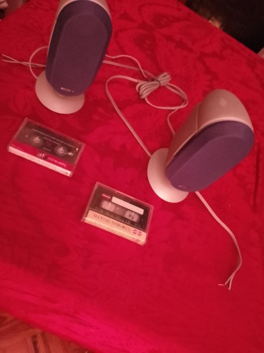 Zum!Zum-2Colunas do vizinho Sony Vintage15E-2Cassetes antigas2EDesde2E