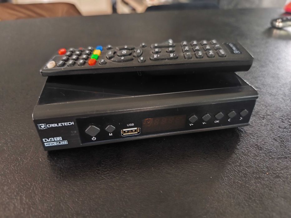 Dekoder tuner CABLETECH DVB-T2 H.265 HEVC