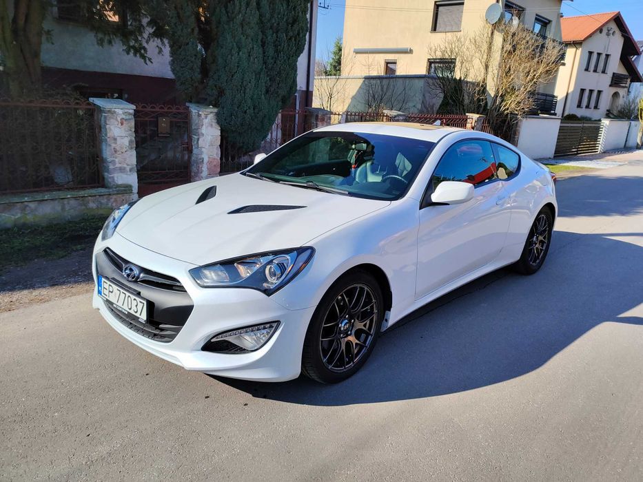 Hyundai Genesis Coupe
