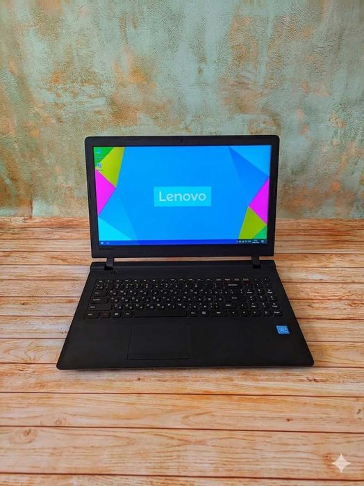 Ноутбук Lenovo IdeaPad / SSD 128 Gb / 8Gb ОЗУ