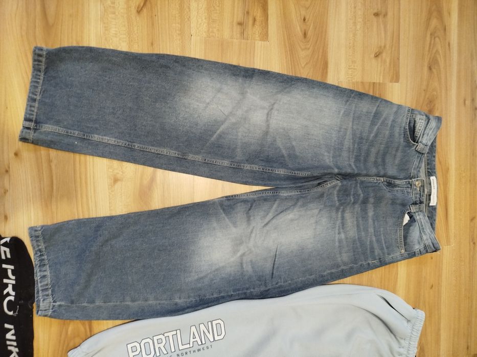 Dresy,jeansy plus Nike pro-dziewczynka 158-164