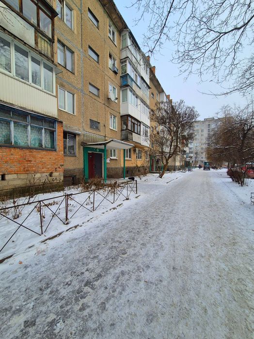 3х кімнатна Вокзальна ремонт меблі техніка