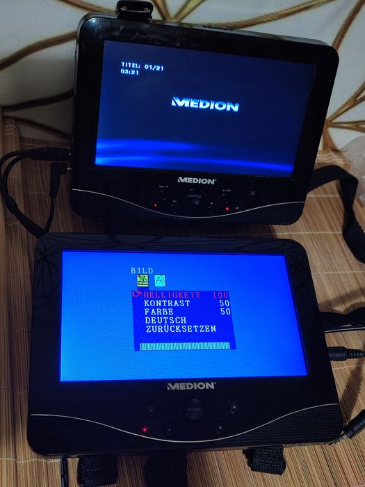 Автомобільний Medion Life E72053 (MD 43084) Portable 7" DVD Player