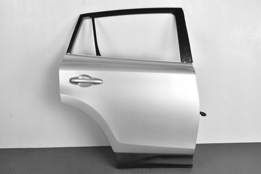 Двери передние задние правые левые Toyota Rav4 IV рест до рест разбор