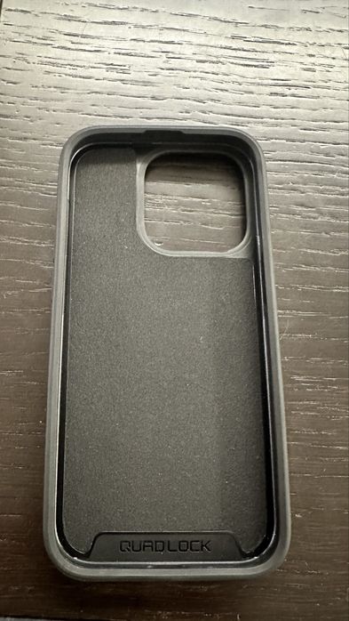 Capa Quadock iPhone 14 Pro - NOVA