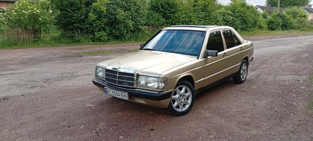 Продам Мерседес 190