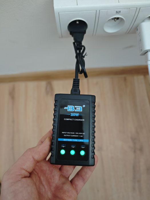 Ładowarka LiPo iMaxRC B3 20W | 2S 7.4V / 3S 11.1V | Sprawna