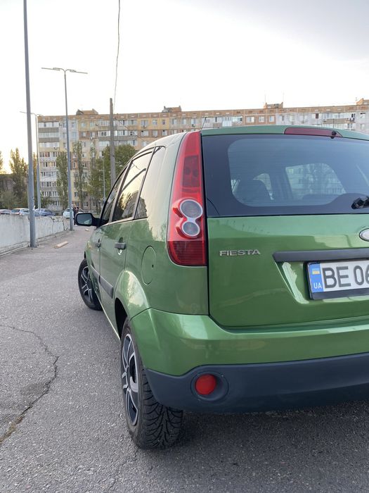 Продам ford fiesta 1,4 2007рік
